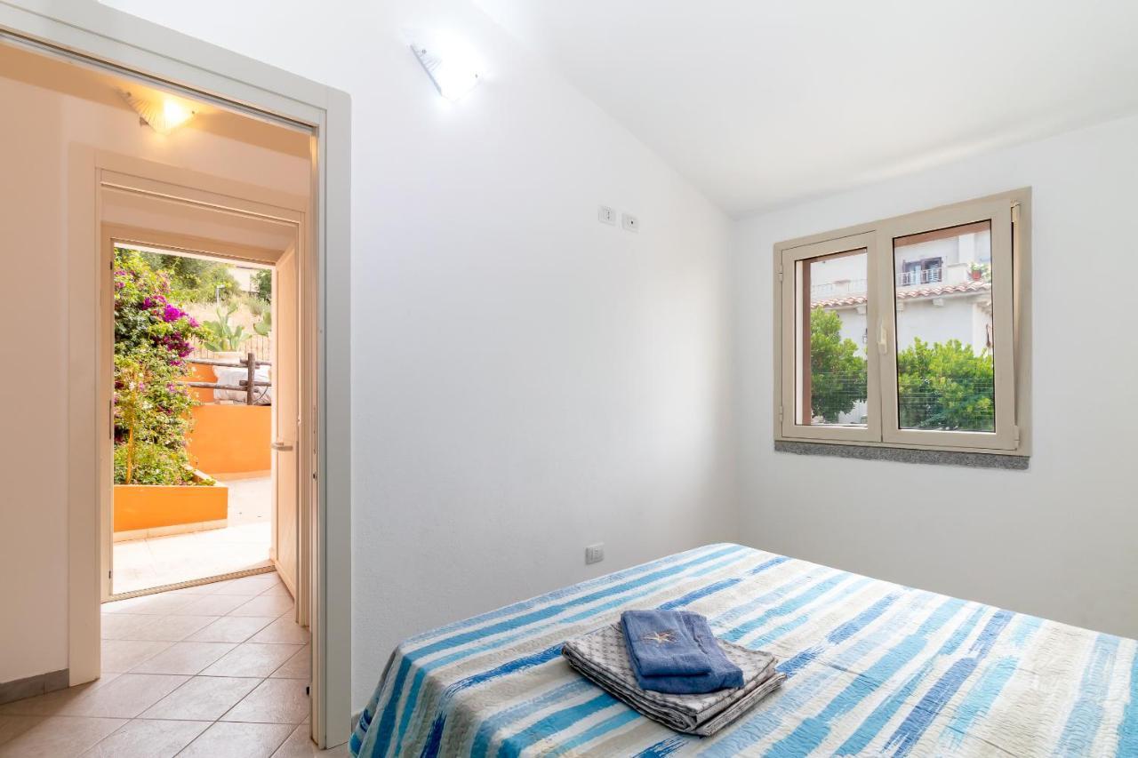 Casa Angus Villa Badesi Buitenkant foto