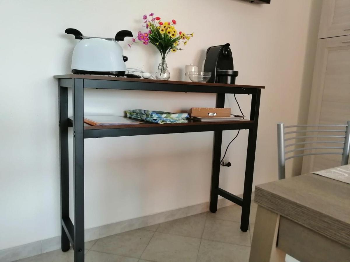 Casa Angus Villa Badesi Buitenkant foto